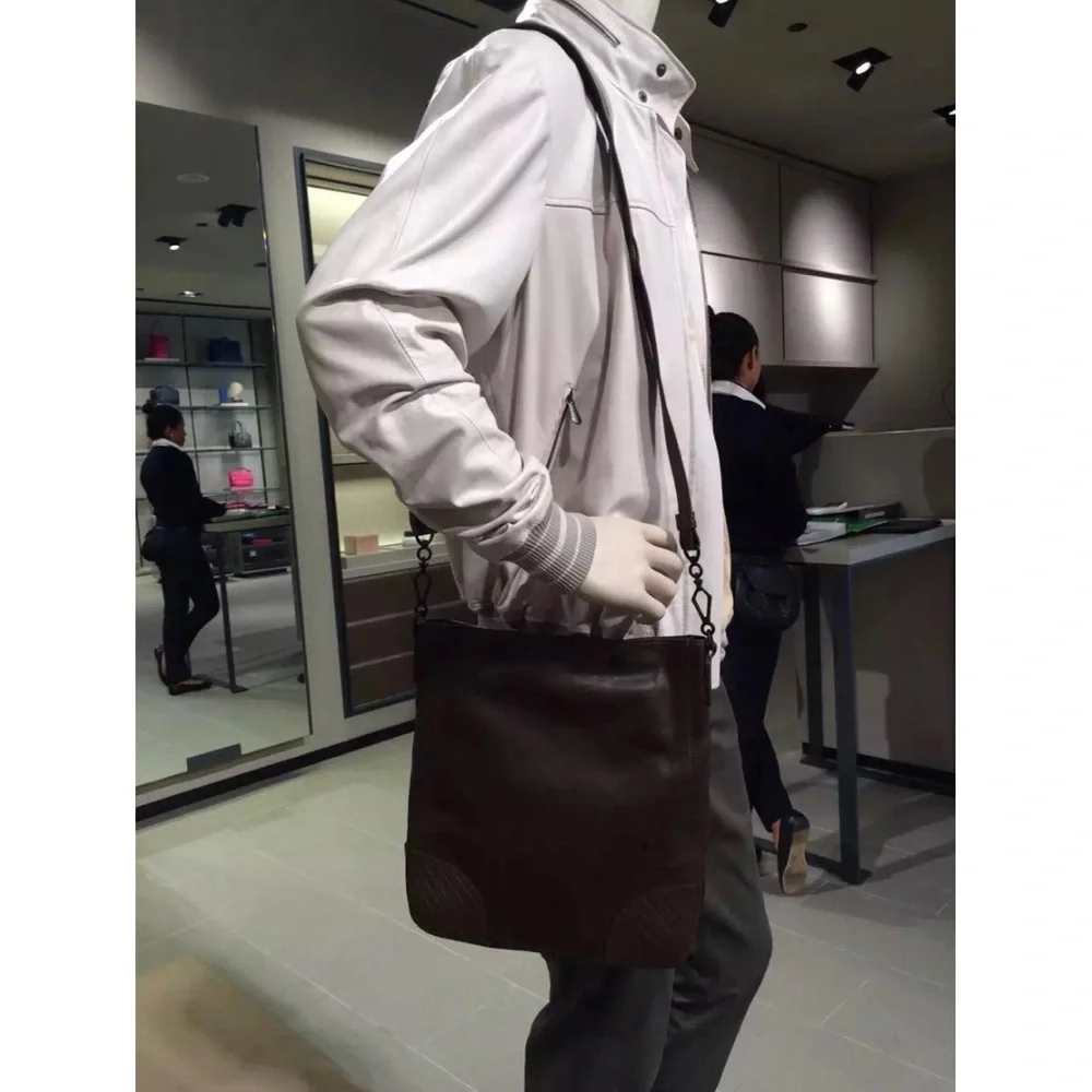 NWT Authentic Bottega Veneta Leather Crossbody Shoulder Bag Brown